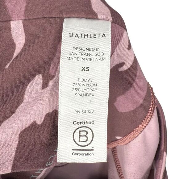 |EUC| ATHLETA Pink Camo Elation 7/8 Tight - Picture 8 of 9